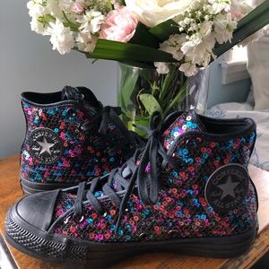 Bedazzled converse-NEW, never worn before !